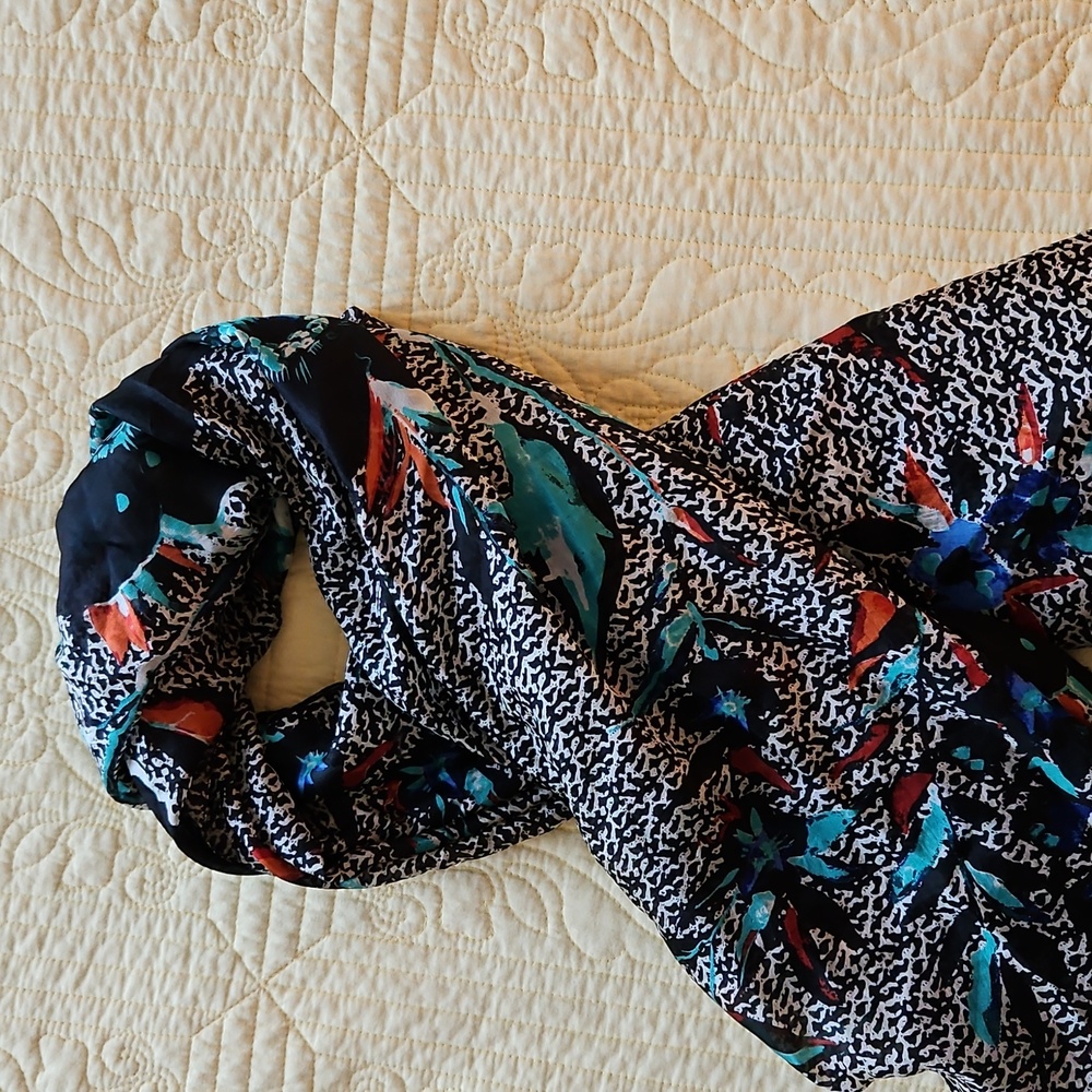 Floral Patterned Scarf